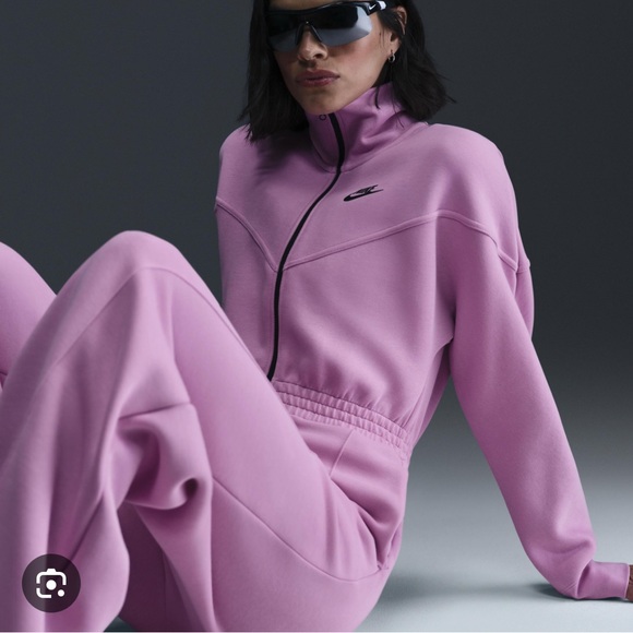 Nike Pink Utility Jumpsuit with Wide-Leg Design - Picture 2 of 3